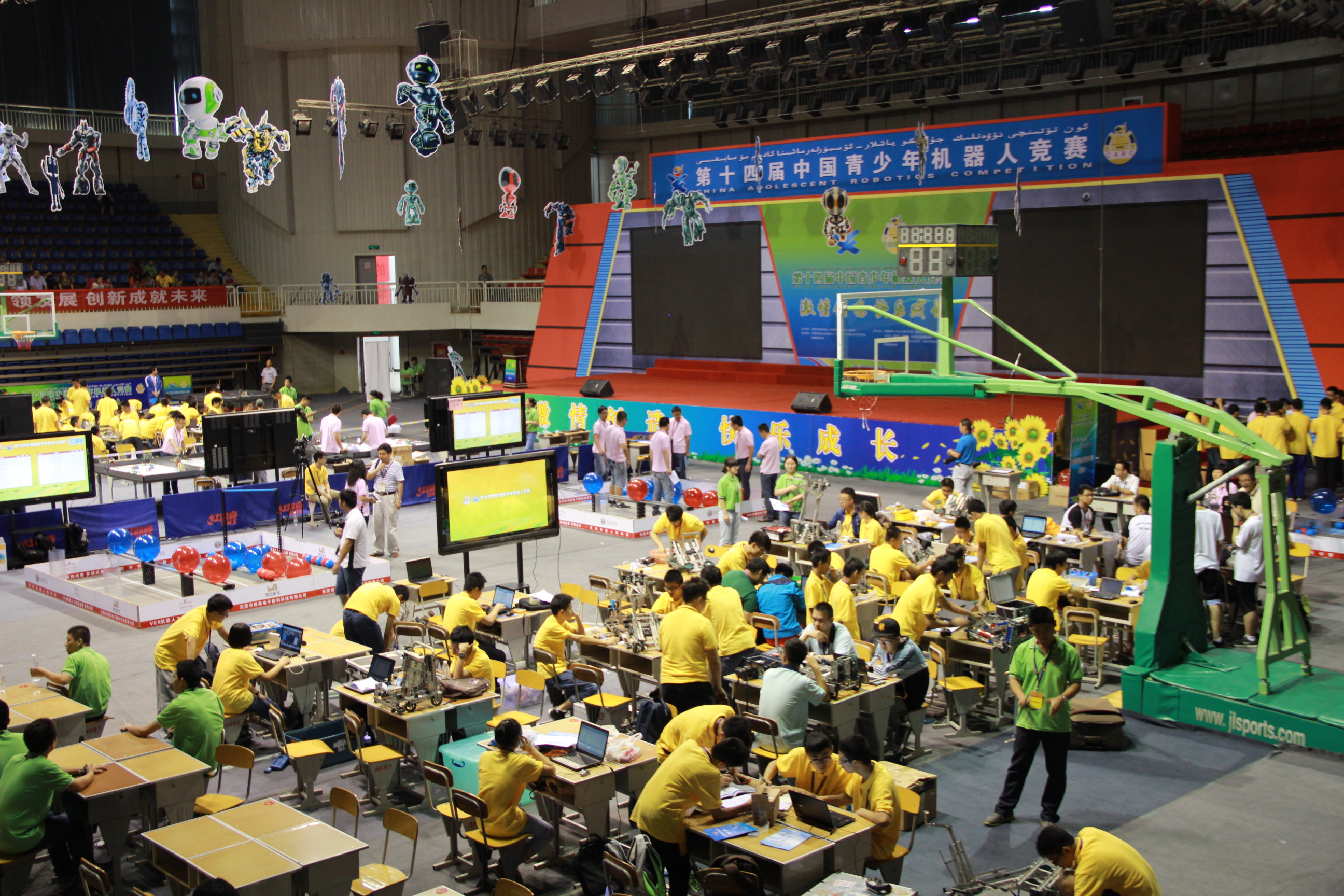 四川省在第十四屆中國青少年機器人競賽中再獲佳績